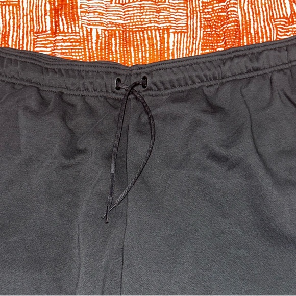 ADIDAS Black BIG LOGO Fleece GYM
Training Sweat SHORTS Mens Size 2 - Picture 3 of 4